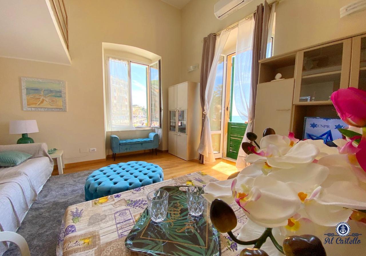 Welcome Riviera - Al Castello-Vista Mare -Romantico E Centrale A 20 Metri Dal Mare-Toll Parking At 15 Euro Per Day To Be Booked In Advance -Subject To Availability Rapallo Exterior foto