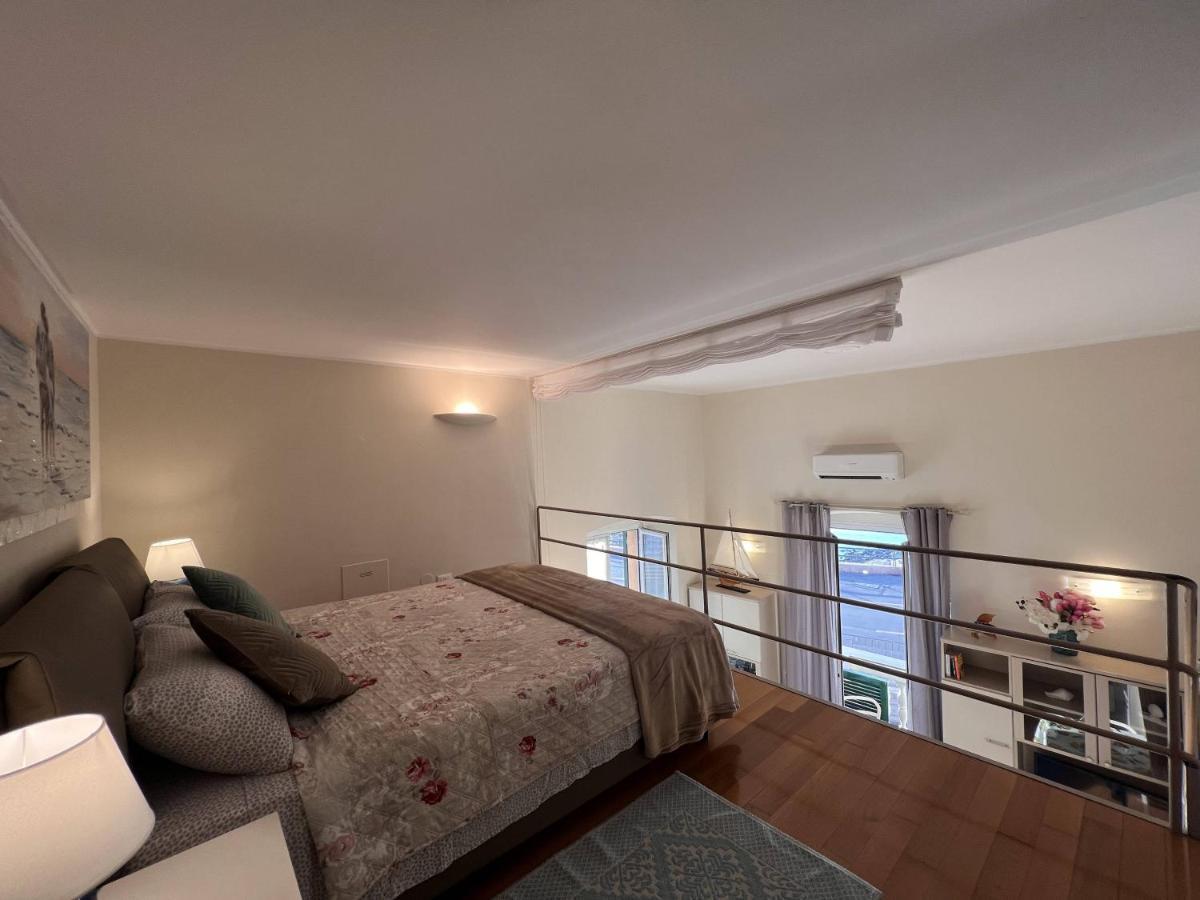 Welcome Riviera - Al Castello-Vista Mare -Romantico E Centrale A 20 Metri Dal Mare-Toll Parking At 15 Euro Per Day To Be Booked In Advance -Subject To Availability Rapallo Exterior foto
