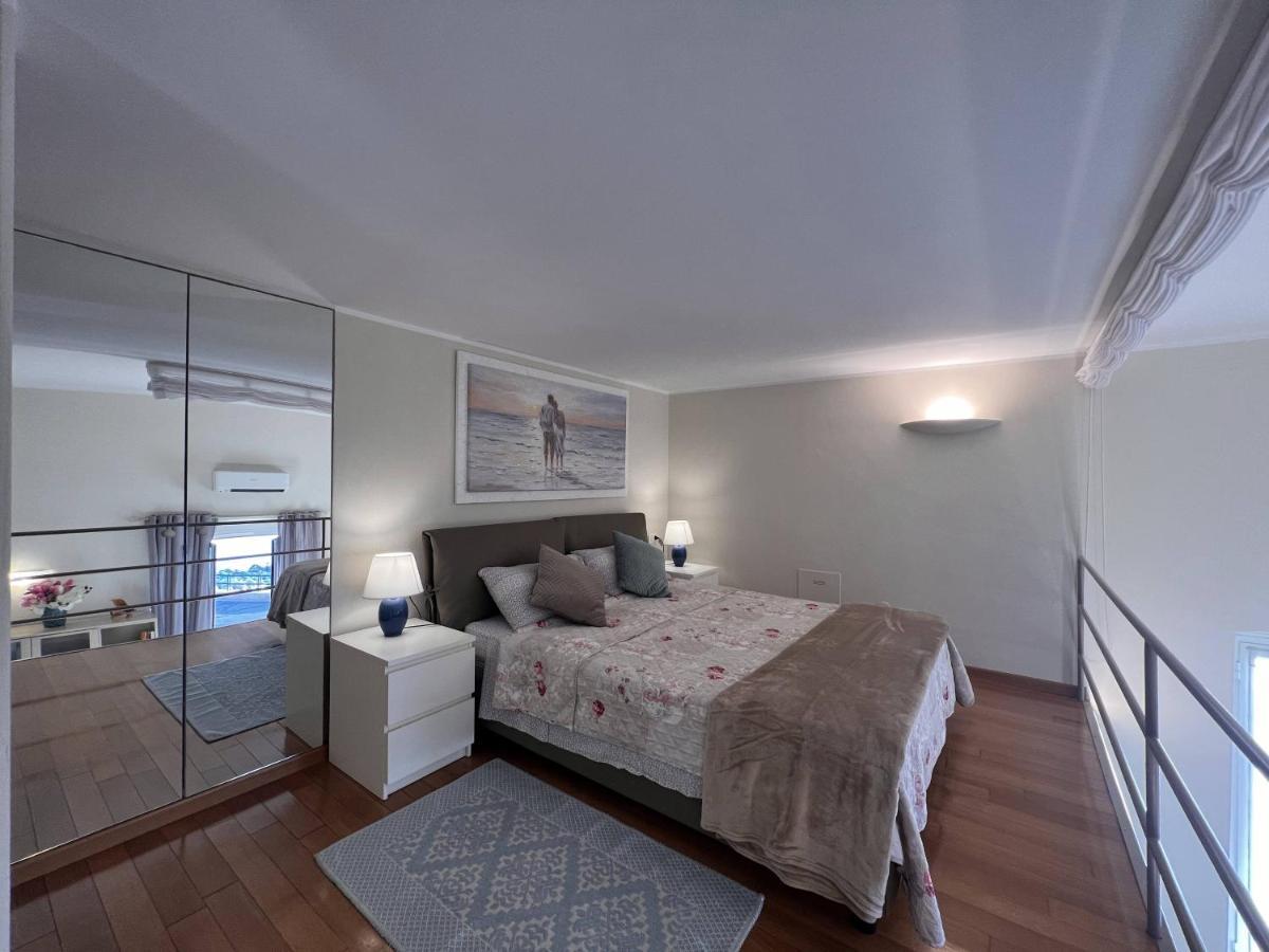 Welcome Riviera - Al Castello-Vista Mare -Romantico E Centrale A 20 Metri Dal Mare-Toll Parking At 15 Euro Per Day To Be Booked In Advance -Subject To Availability Rapallo Exterior foto
